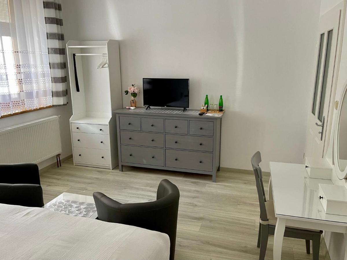 Penzion U Vlcku Cheb Dış mekan fotoğraf